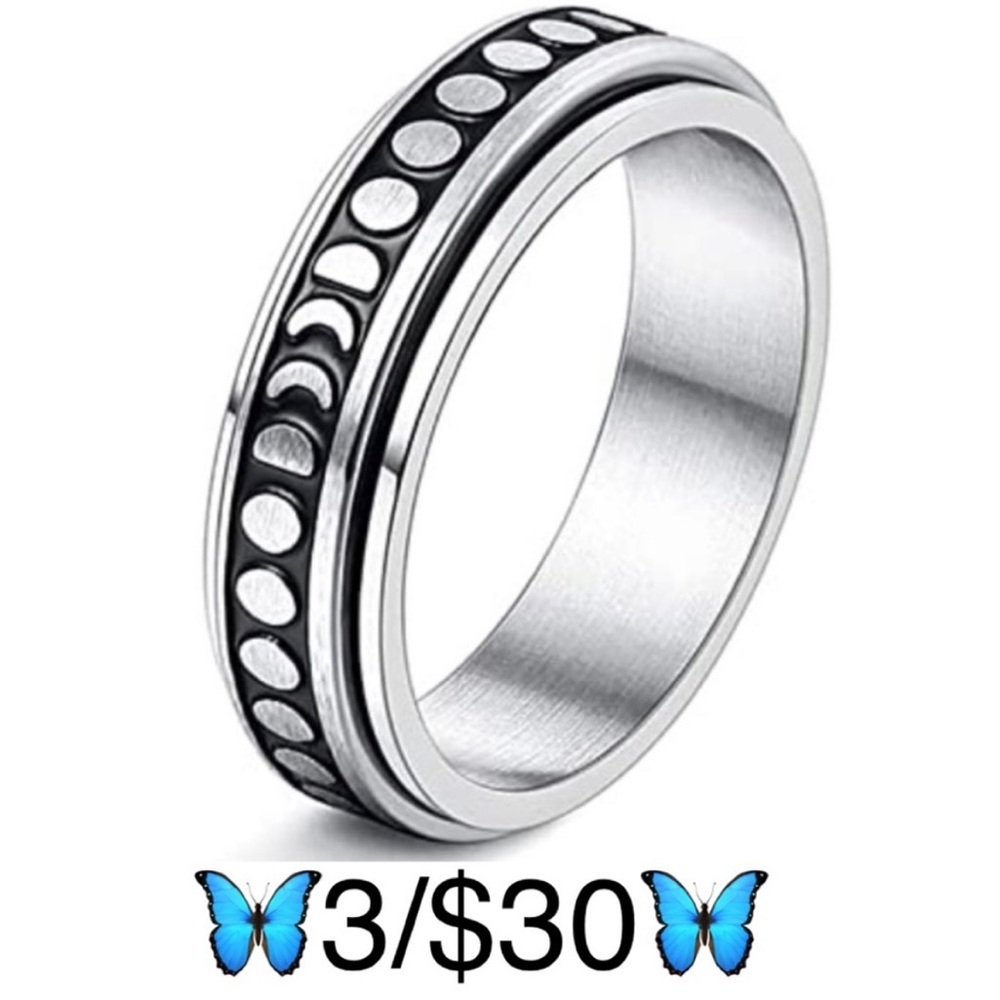 Stainless Steel Celestial Moon Phase Fidget Spinner Ring, Silver tone & Black, 7